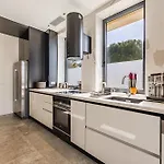 Appartement Amma Pool & Jacuzzi By Pikhost