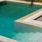 Amma Pool & Jacuzzi By Pikhost *
