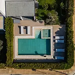 Amma Pool & Jacuzzi By Pikhost Appartement *