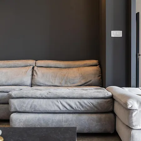 Amma Pool & Jacuzzi By Pikhost