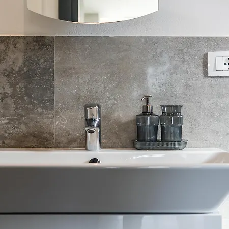 Amma Pool & Jacuzzi By Pikhost Dıraç