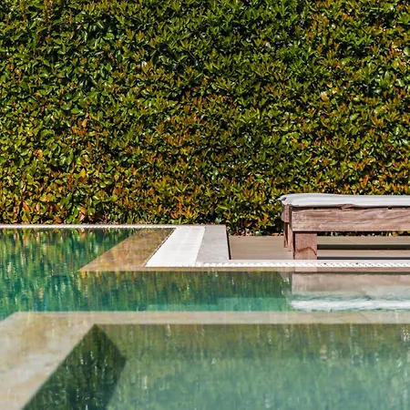 Amma Pool & Jacuzzi By Pikhost