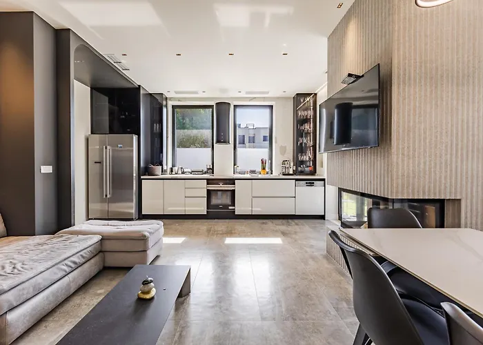 Daire Amma Pool & Jacuzzi By Pikhost Dıraç