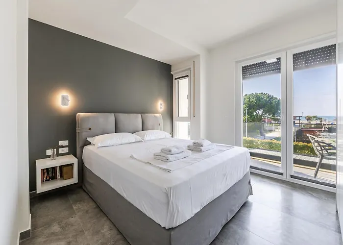 Amma Pool & Jacuzzi By Pikhost * Dıraç