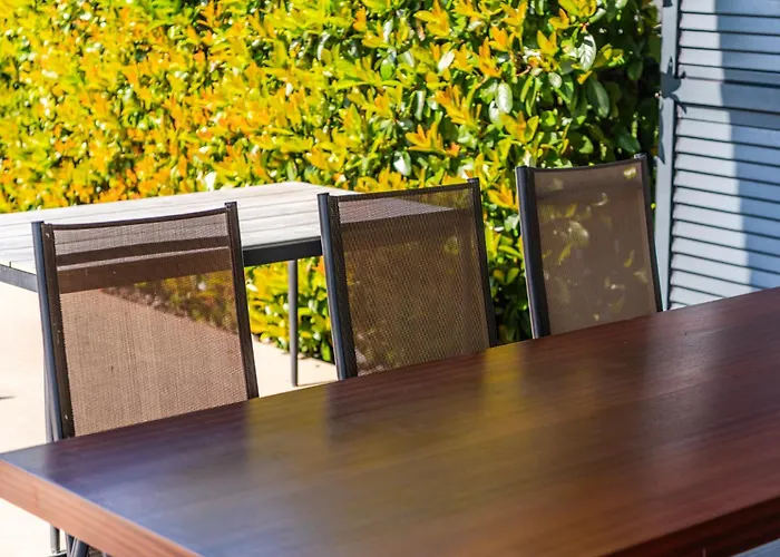 Amma Pool & Jacuzzi By Pikhost