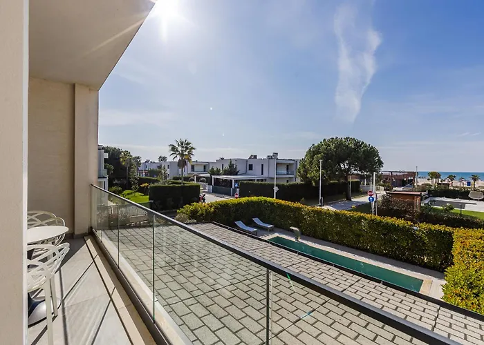 Daire Amma Pool & Jacuzzi By Pikhost Dıraç